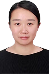 杨 春
